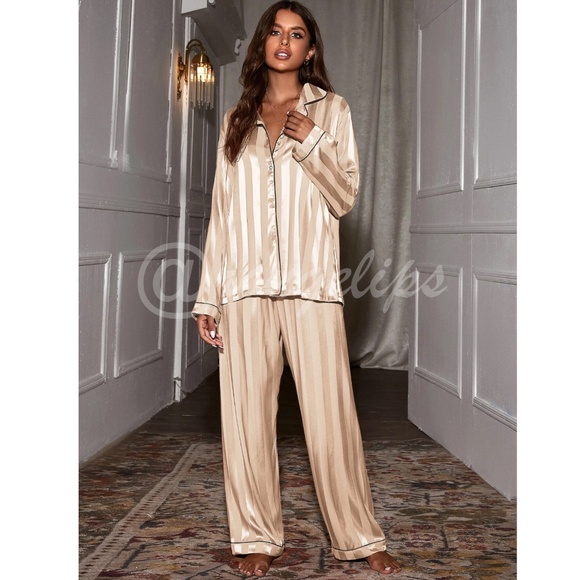 Beige Stripes Women's Pajamas Set - Picture 2 of 6